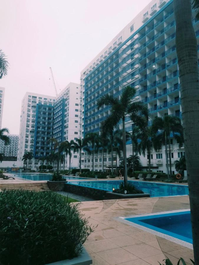 Rhm Sea Residences Condostaycation Moa,Smx Pasay Exterior foto